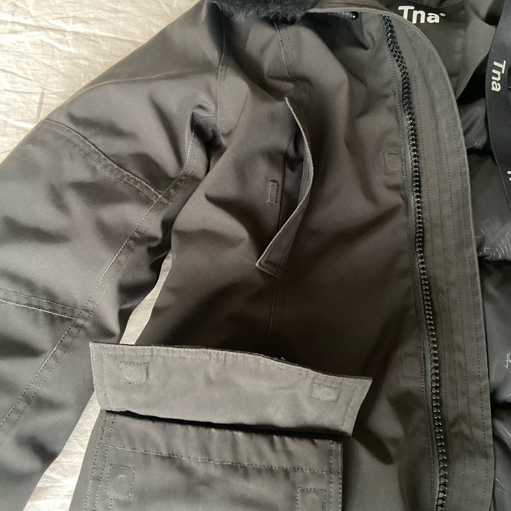 Aritzia Black Puff Jacket Coat with Hood - Picture 3 of 8